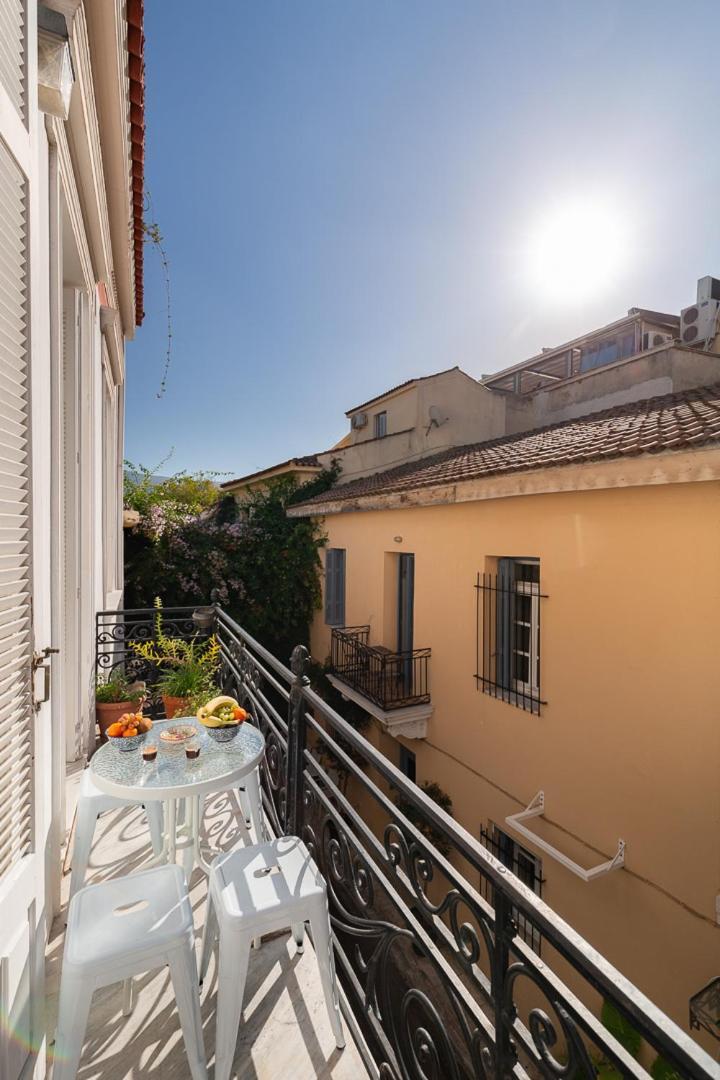 Athenian Getaway Villa In Plaka With Acropolis View By Athenian Homes Екстер'єр фото